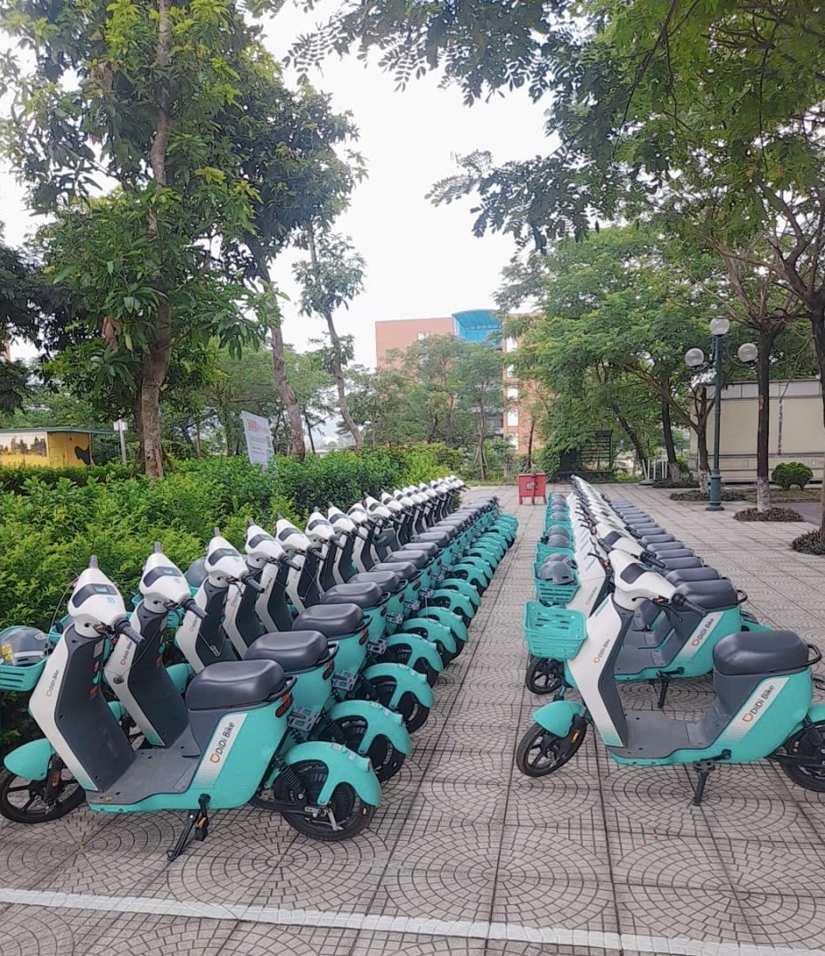 Đội xe DiDi Bike tại Hòa Lạc